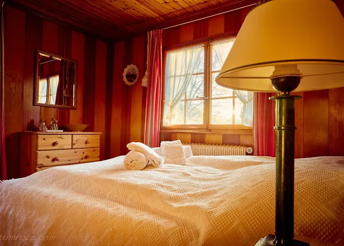 Bouton D Or Chalet *