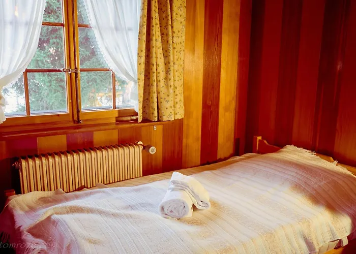 Bouton D Or * La Tzoumaz