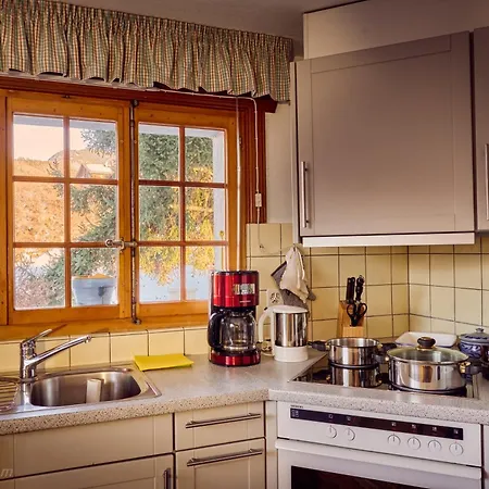 Alpstuga Bouton D Or